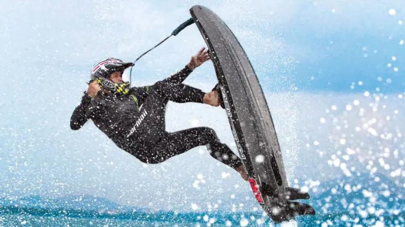 Jet Surf in Dubai
